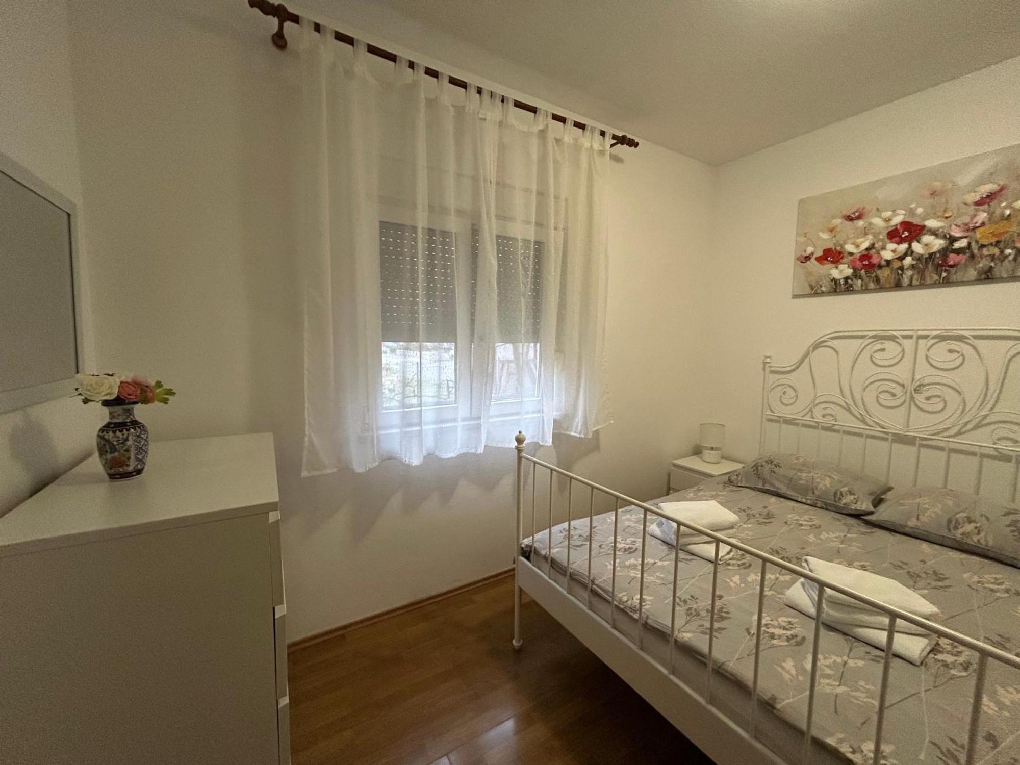 Kaštela Apartman Petra מראה חיצוני תמונה